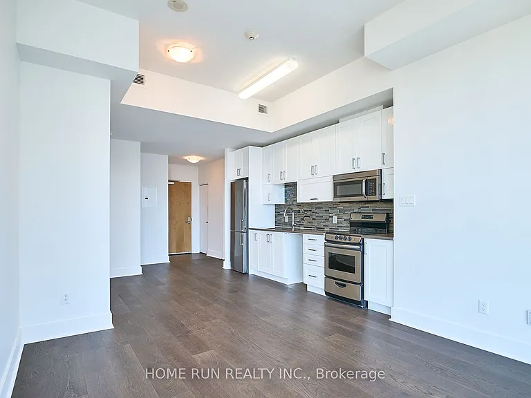 40 Nepean St #2703 — Photo 8