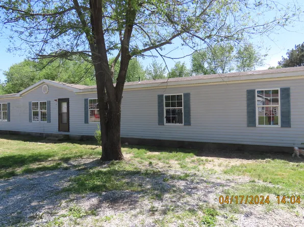 46 Bluejay Road, Blue Eye, MO 65611
