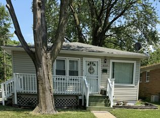 16725 Crane Ave, Hazel Crest, IL 60429