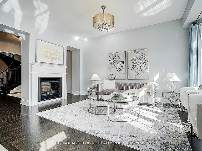 16 Gracedale Dr — Photo 12