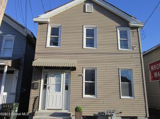 39 Hudson Ave, Troy, NY 12183