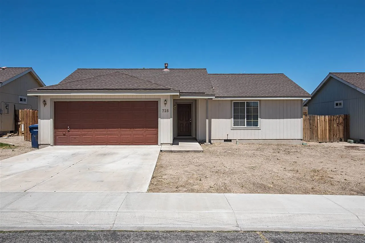 728 Shadow Ln photo 1
