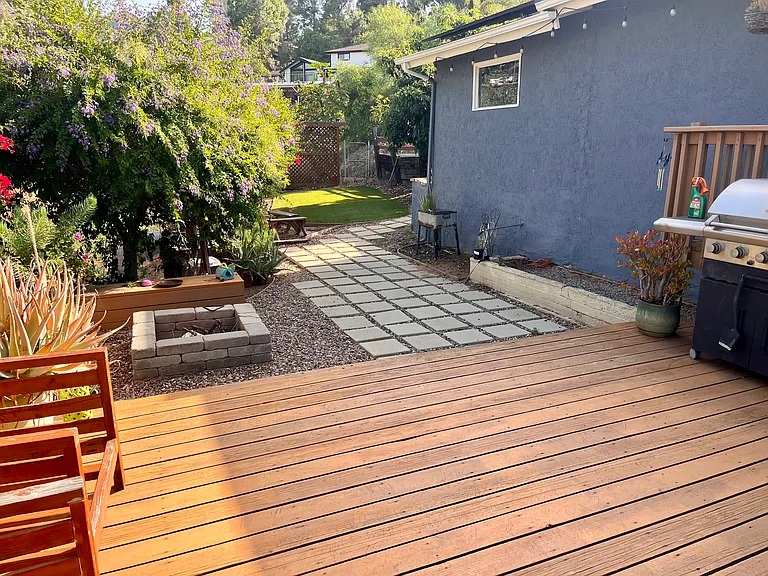 805 Van Horn Rd — Photo 12