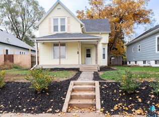312 N Nesmith Ave, Sioux Falls, SD 57103