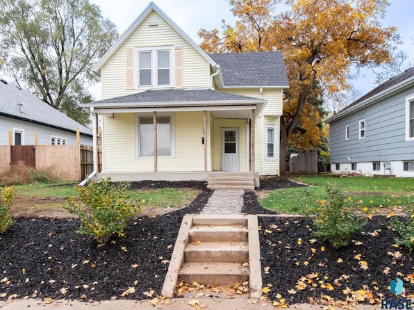 312 N Nesmith Ave, Sioux Falls, SD 57103