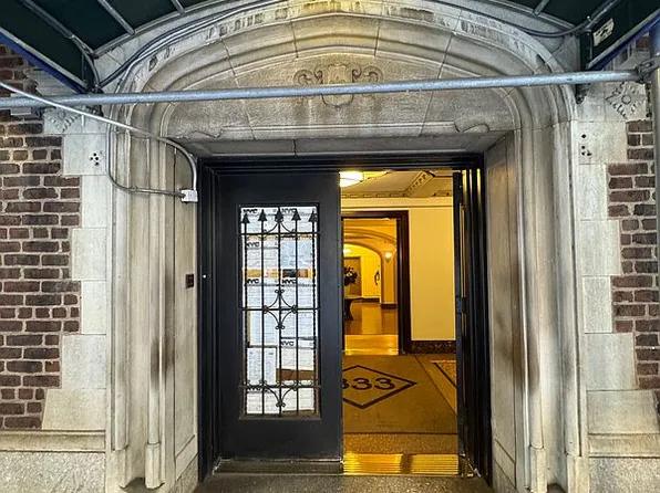 333 E 53rd St APT 5C, New York, NY 10022