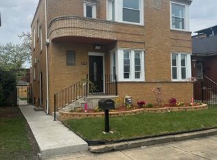 8110 S Chappel Ave, Chicago, IL 60617