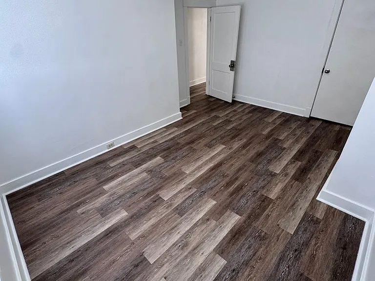 3211 Walnut St — Photo 36