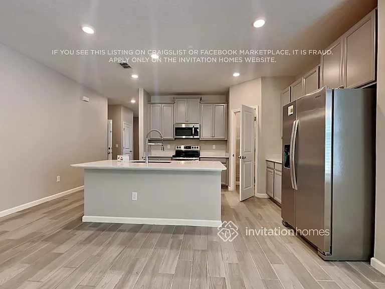 9822 Lemon Grass Ln — Photo 6