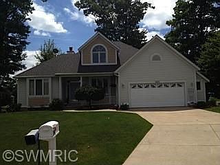 1st image of 354 142nd Ave