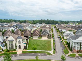 300 Bella Vista Pkwy, Youngsville, LA 70592