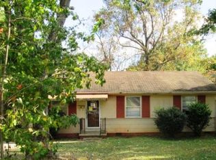 2203 Hubert St, Greensboro, NC 27403