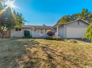 24946 Woodland Ave, Veneta, OR 97487