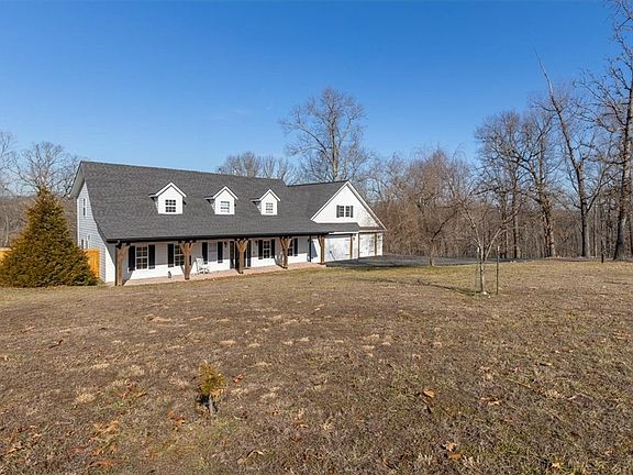 2nd image of 11174 Pumpkin Hill Dr