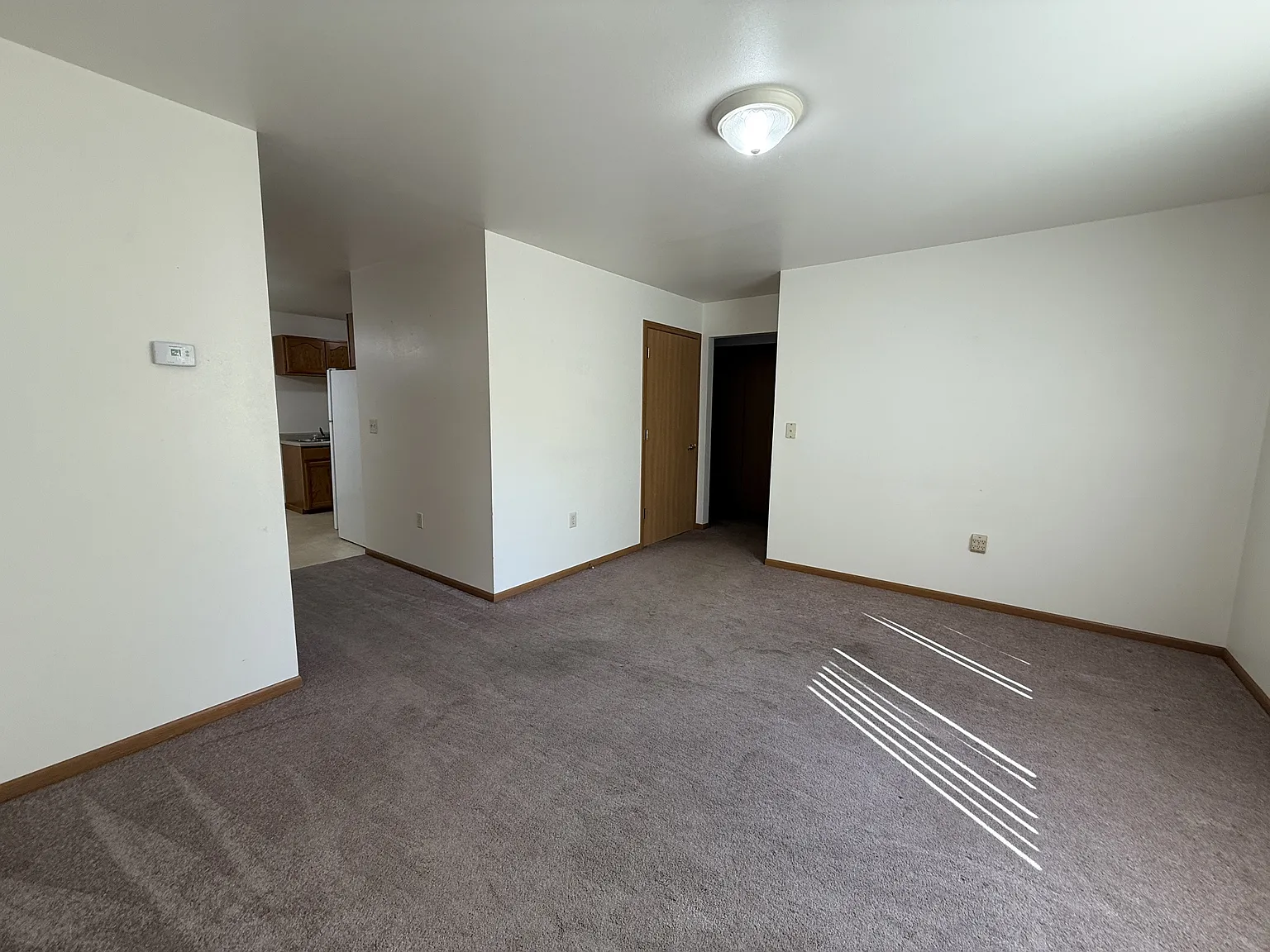 1324 8th Avenue Northeast - 8 — Photo 3