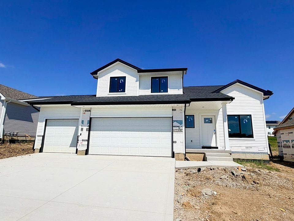 1st image of 224 Canyon Dr