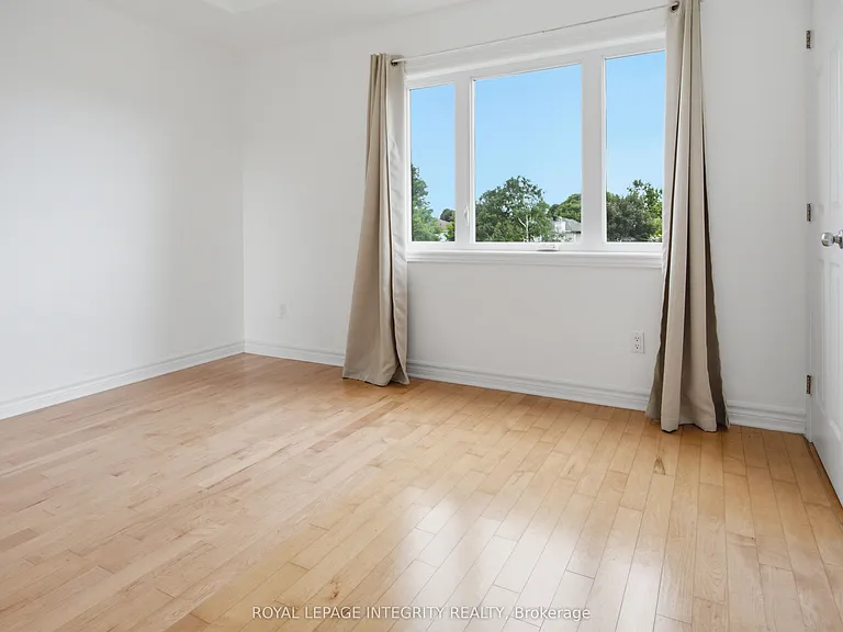 105 Fraser Fields Way #K — Photo 23