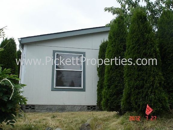 2nd image of 1914 Burwell St