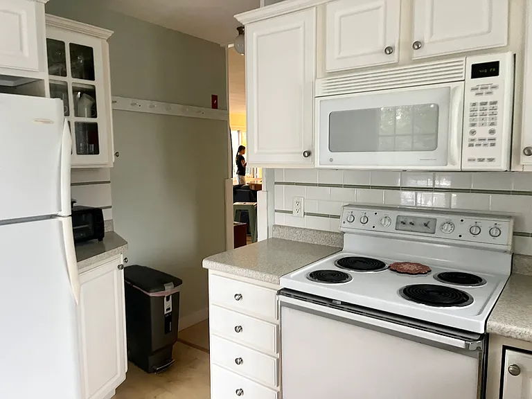 101 Silver Beach Ave — Photo 7
