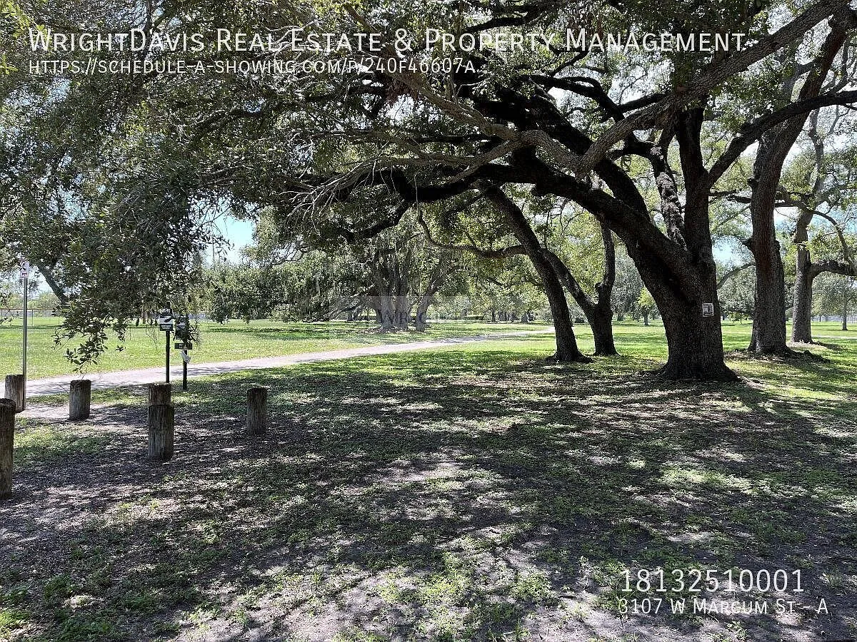 3107 W Marcum St — Photo 3