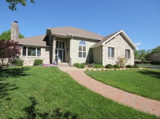 3462 E Blueridge St, Springfield, MO 65809