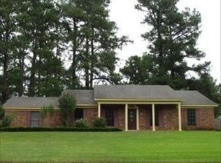 116 Windover Ln, Starkville, MS 39759