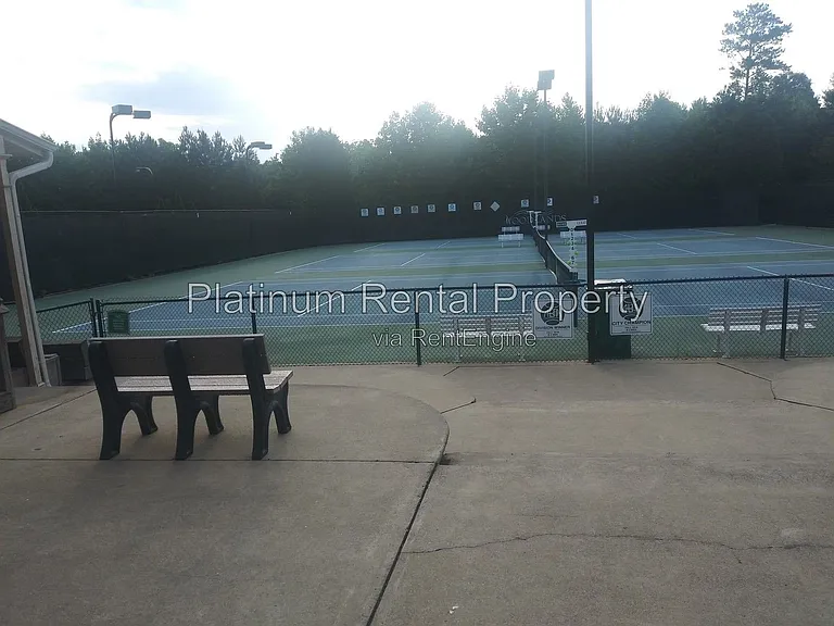 221 Balaban Cir — Photo 67