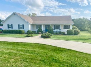 27346 Northridge Dr, Maryville, MO 64468