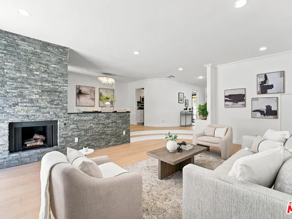 5243 Yarmouth Ave Unit 31, Encino, CA 91316