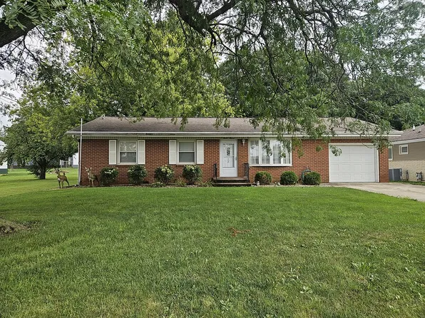 1211 E Indiana Ave, Pontiac, IL 61764