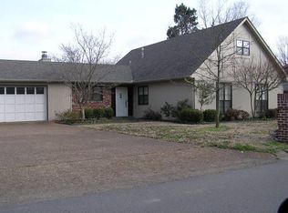 1108 Cherokee Dr, Newport, AR 72112