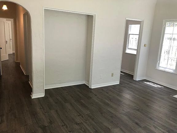 2nd image of 444 N Sierra Bonita Ave