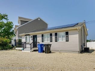 884 Mill Creek Rd, Manahawkin, NJ 08050