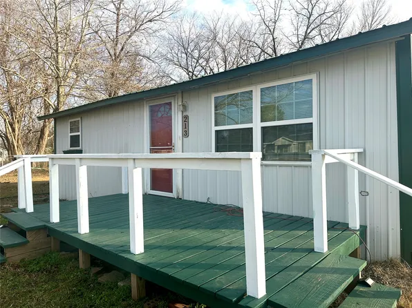 213 E 5th St, Stonewall, OK 74871
