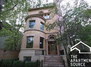 1346 N La Salle Dr, Chicago, IL 60610