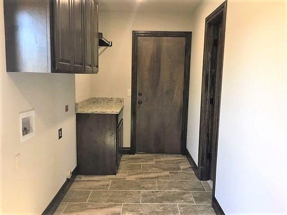 4th image of 3259 NW 22nd Pl