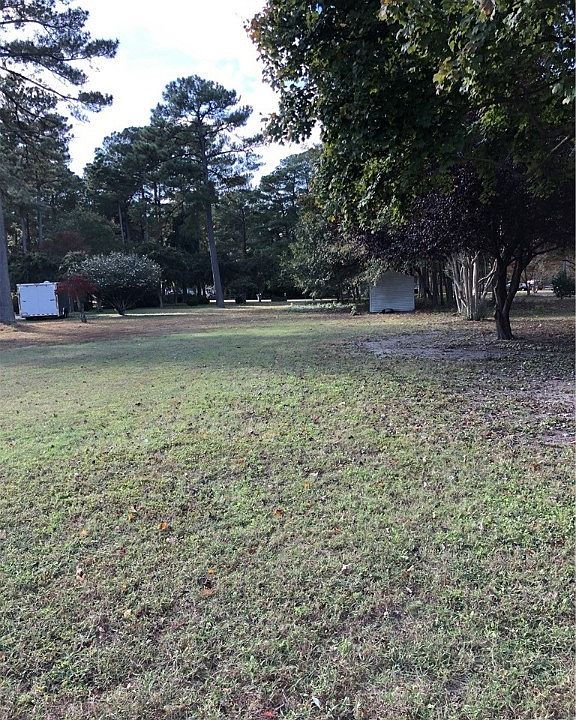 2nd image of LOT 3 Circle Dr Lot 3