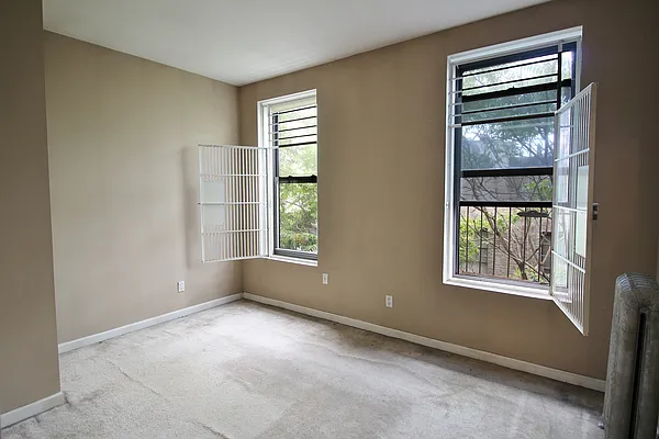 Rented by Julianna Realty Corp | media 11