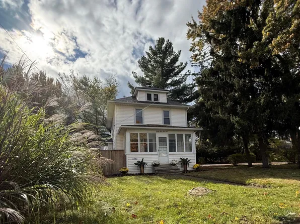 2341 N Grand River Ave, Lansing, MI 48906