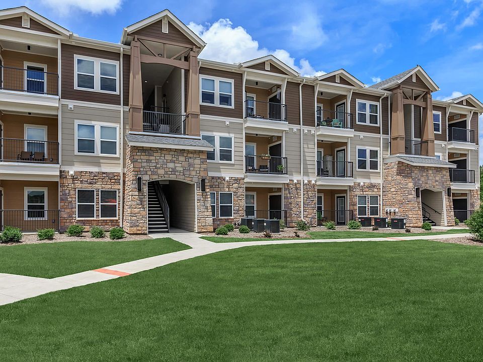 WELCOME HOME TO VANTAGE AT MURFREESBORO
