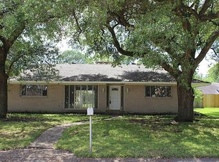 5101 Tamarach Dr, Baytown, TX 77521