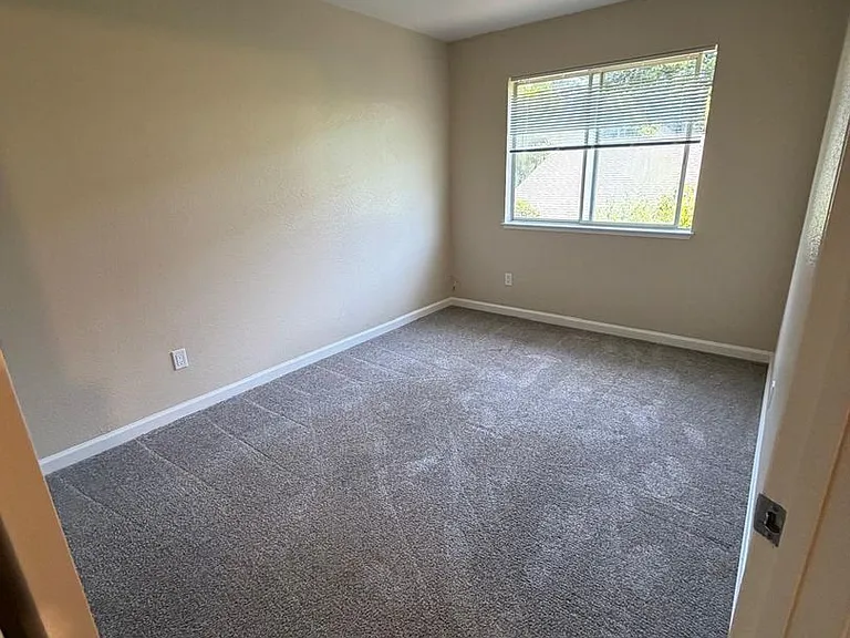 Westbrook Townhomes — Photo 14
