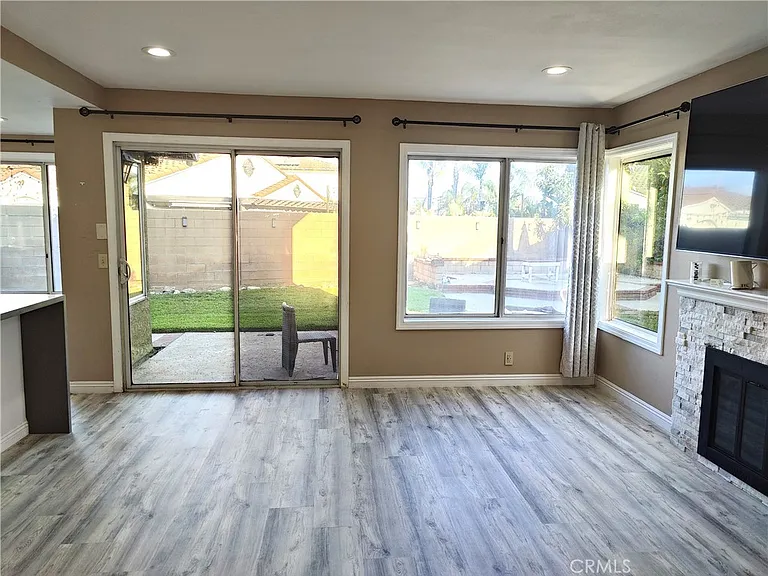 6953 Saddleback Pl — Photo 19
