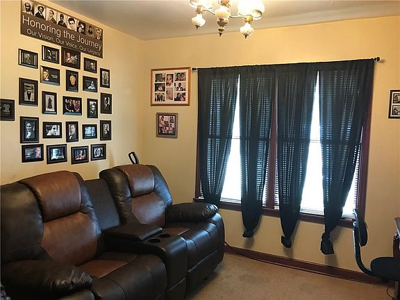 4th image of 1033 Vernon Dr