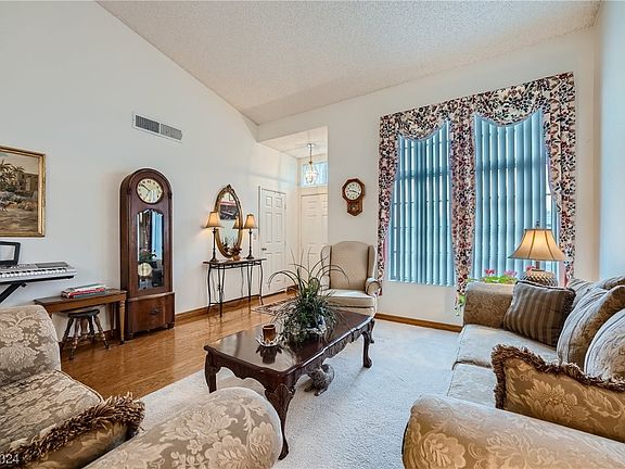5th image of 1408 Daybreak Dr