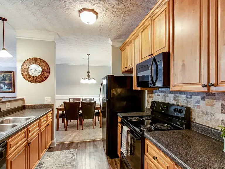 301 S Corder Rd — Photo 62