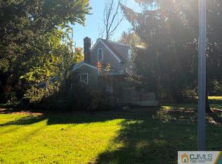 1012 Lower Landing Rd, Blackwood, NJ 08012