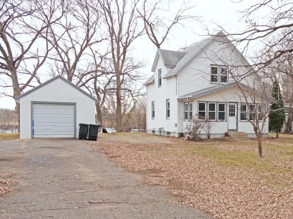 1003 Lindbergh Dr S, Little Falls, MN 56345