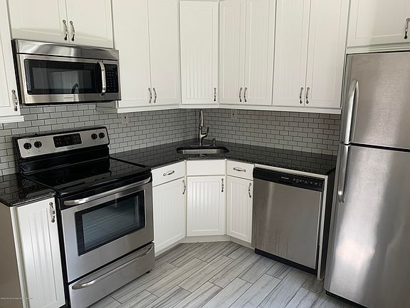 5th image of 59 Marina Ln #176