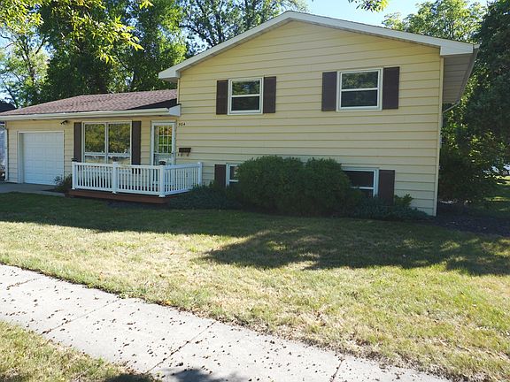 2nd image of 504 11th St N